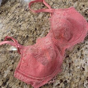 Victoria’s Secret Dream Angels Wicked Unlined Push-Up Bra - Size 34D